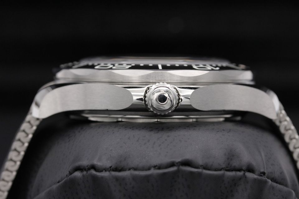 Omega Seamaster Diver 300m 210.30.42.20.01.010 Image 3